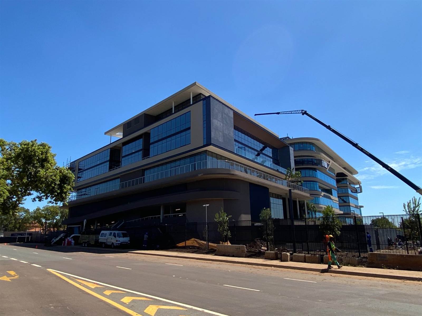 799  m² Office Space in Doringkloof photo number 2