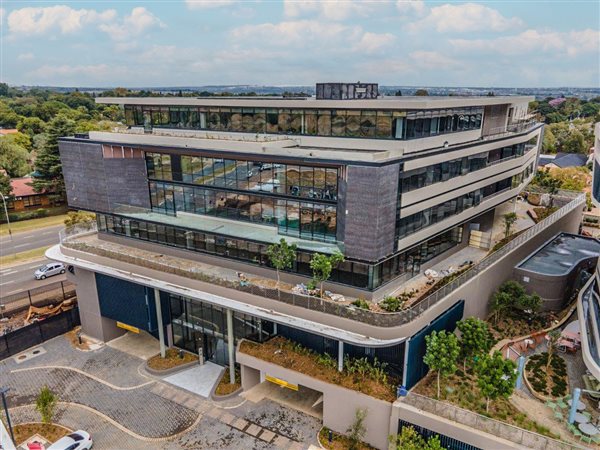 799  m² Office Space in Doringkloof
