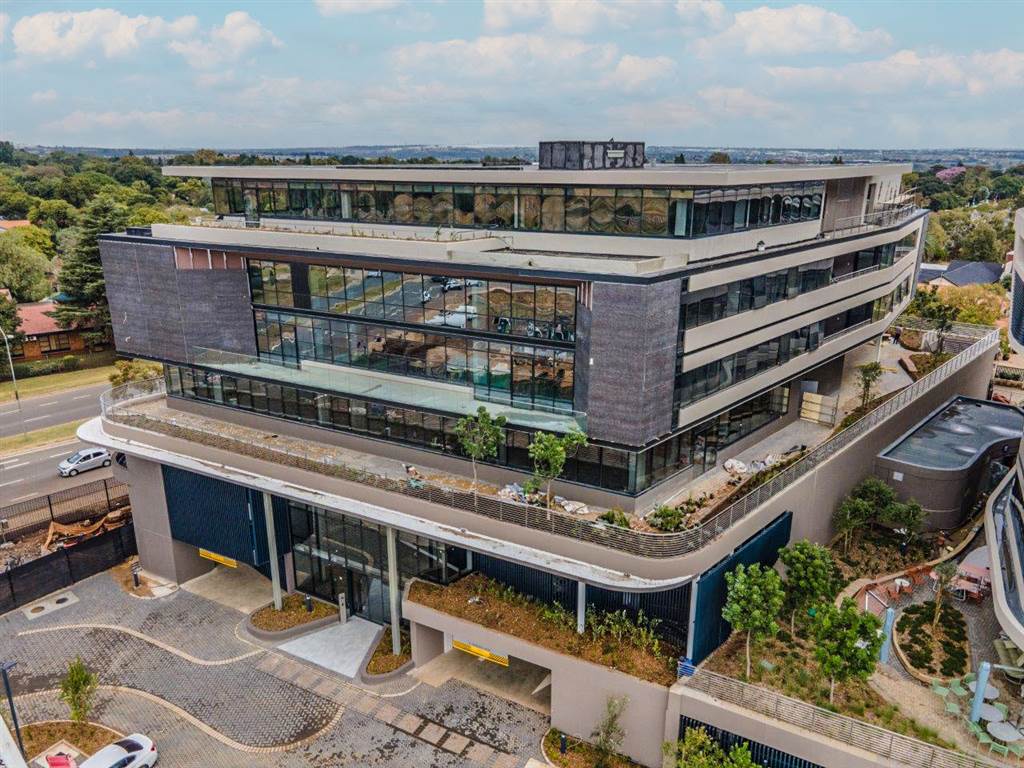 799  m² Office Space in Doringkloof photo number 1