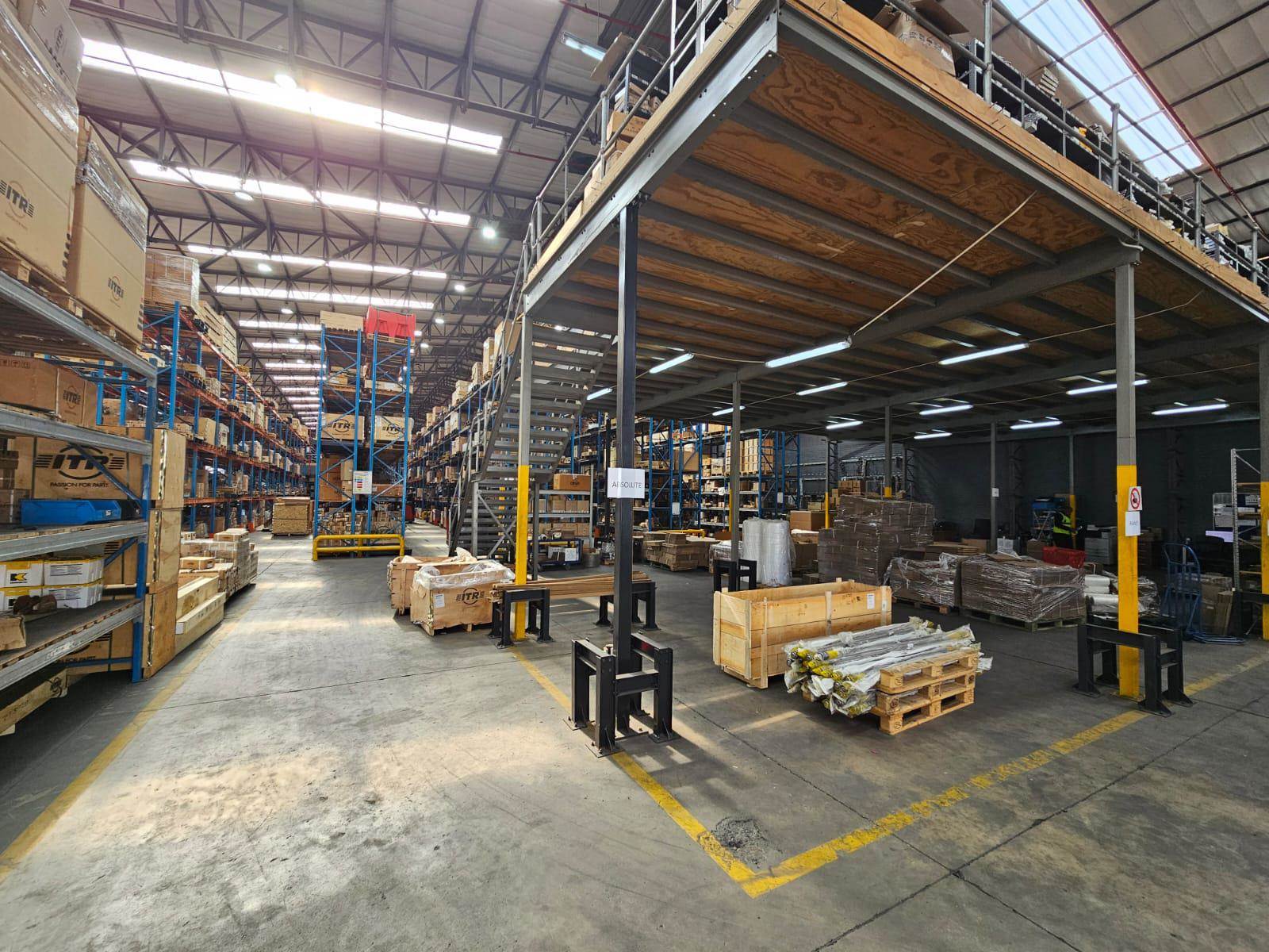 3023  m² Industrial space in Benrose photo number 4