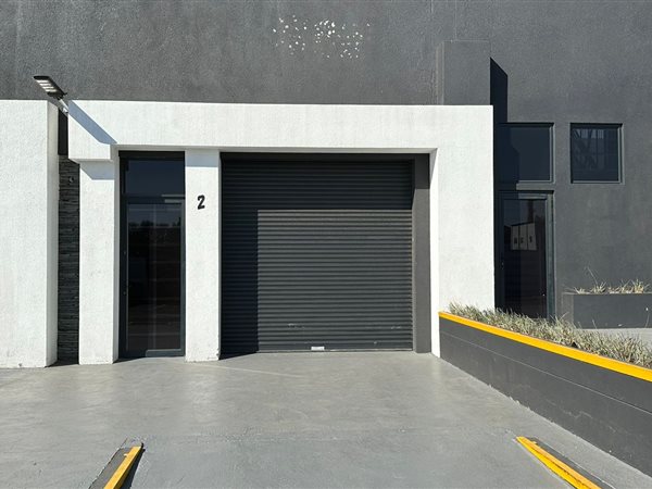 125  m² Industrial space