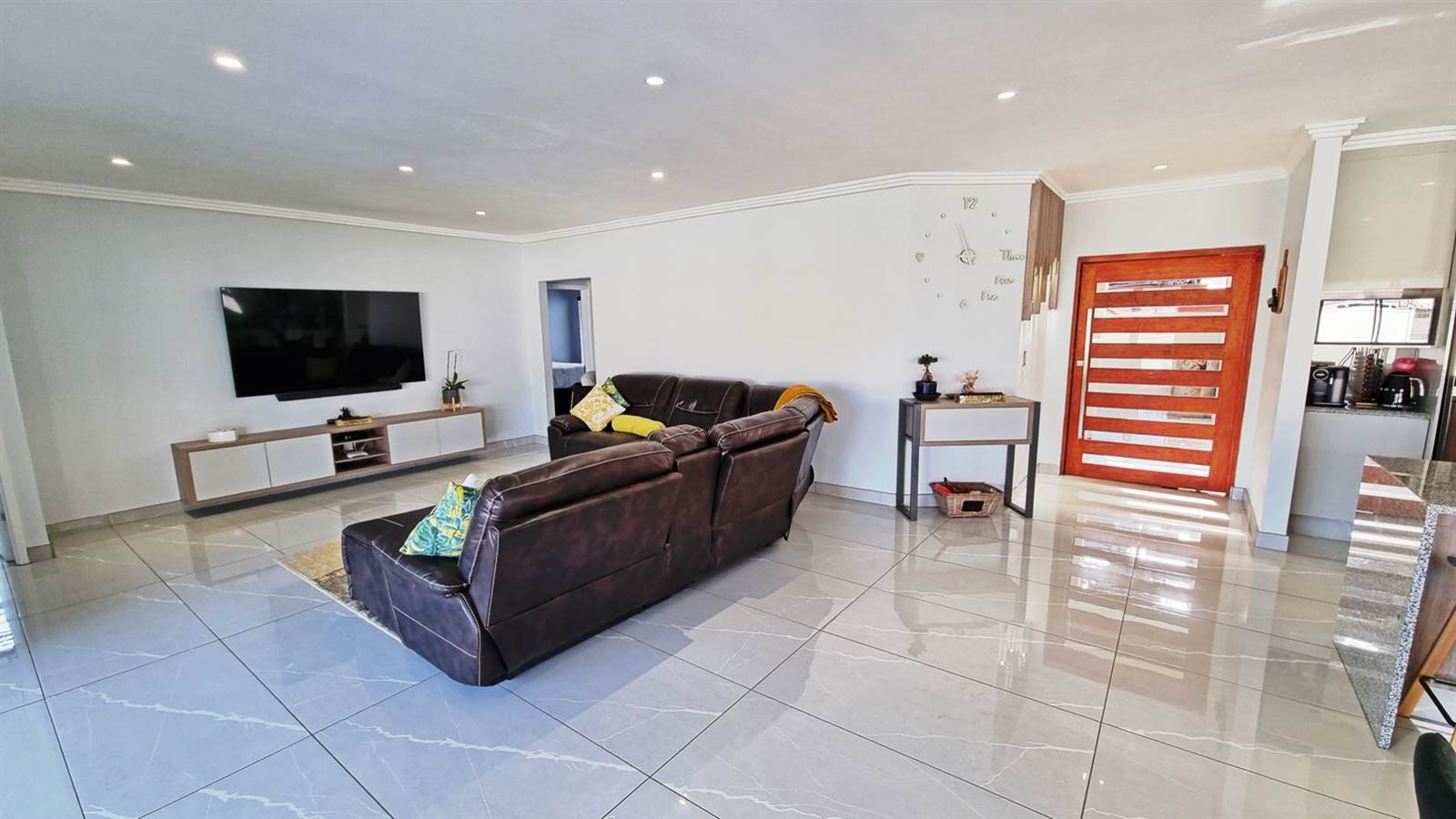 3 Bed House in Shelly Beach photo number 22