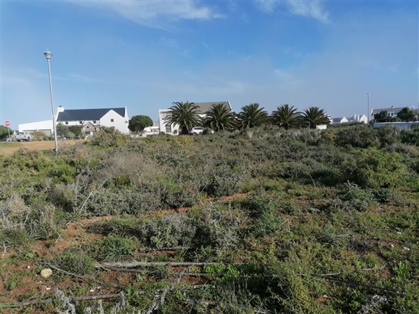 1 528 m² Land