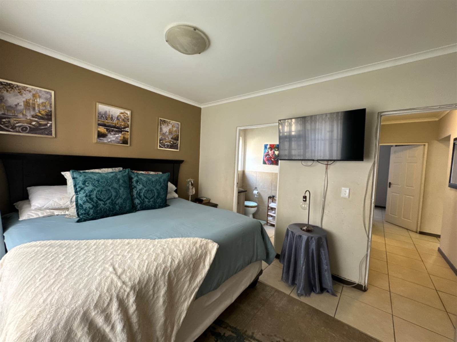 3 Bed Apartment in Ruimsig photo number 20