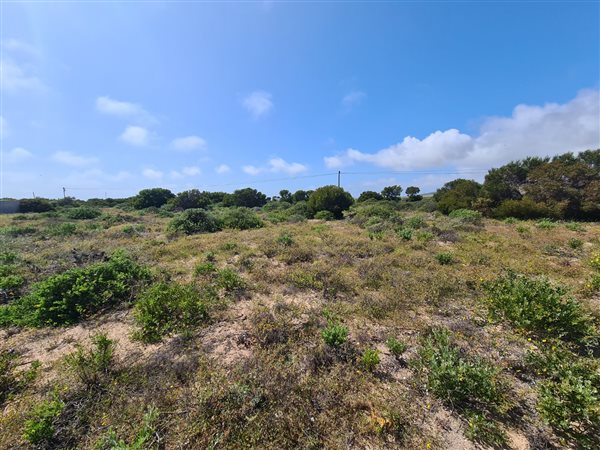 630 m² Land