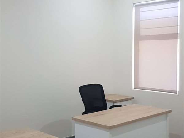 12  m² Office Space in Protea Park