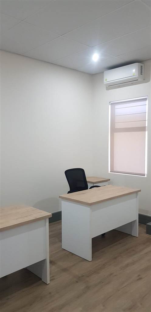 12  m² Office Space in Protea Park photo number 1