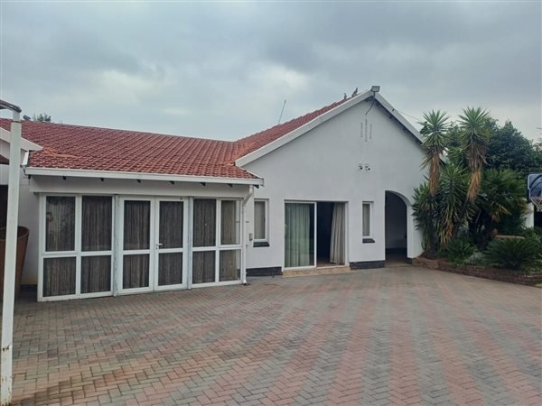 4 Bed House in Lambton