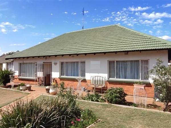 3 Bed House in Stilfontein