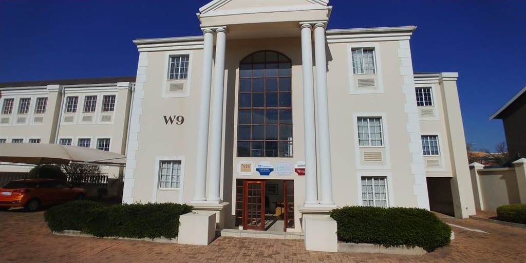 103  m² Commercial space in Kempton Park Central photo number 1
