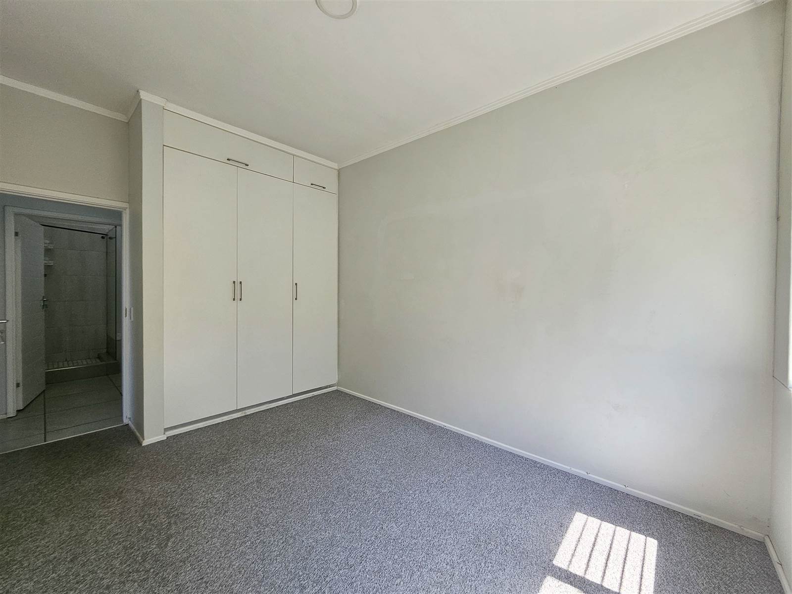 3 Bed Townhouse in Doonside photo number 26