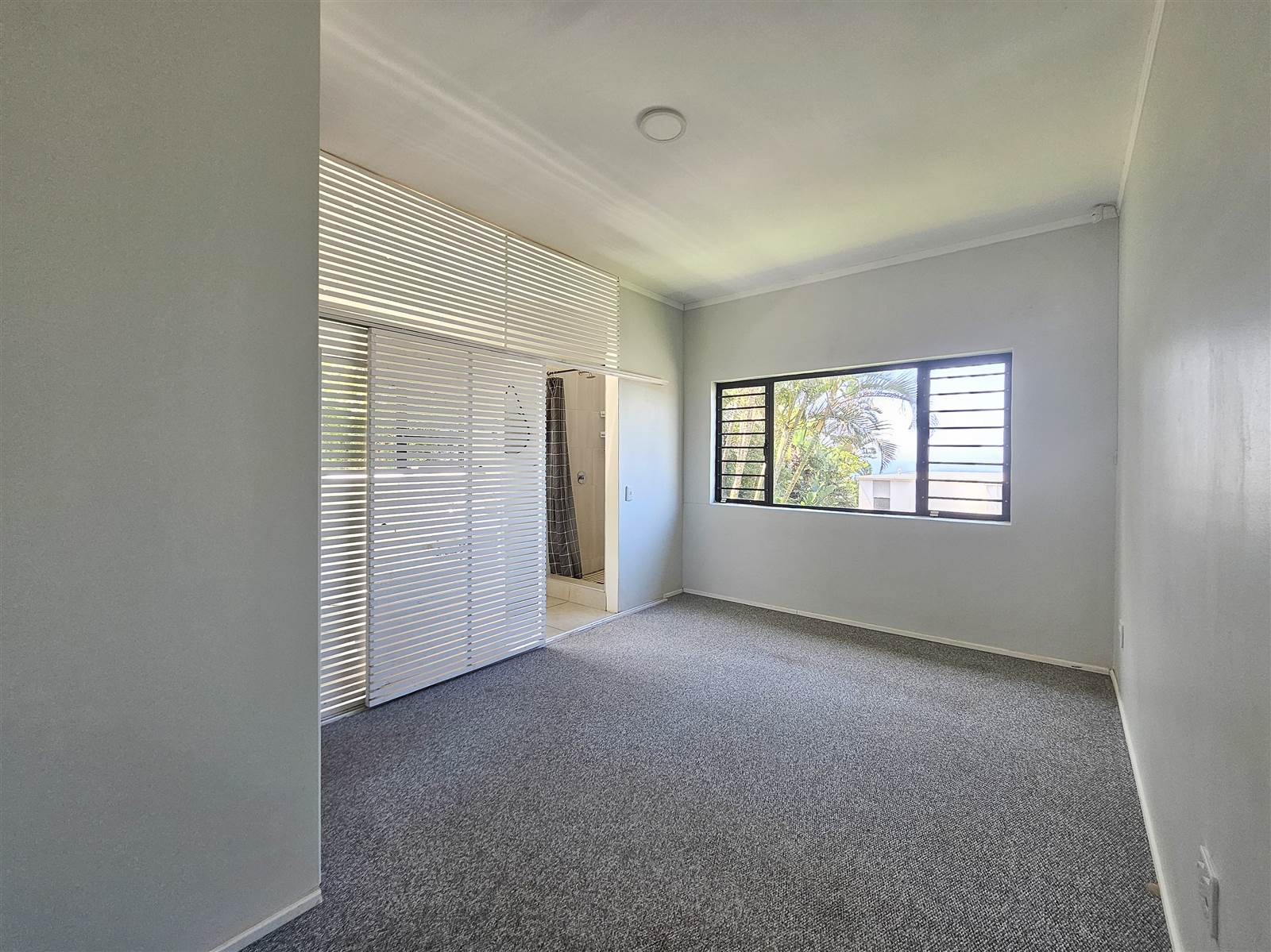 3 Bed Townhouse in Doonside photo number 15