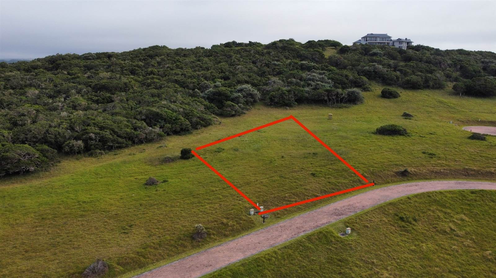 840 m² Land available in Kenton-on-Sea photo number 1