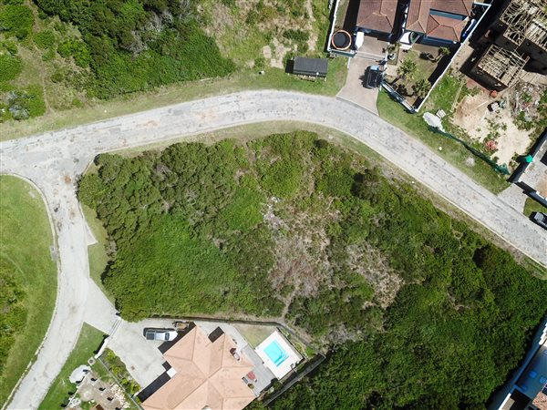 612 m² Land