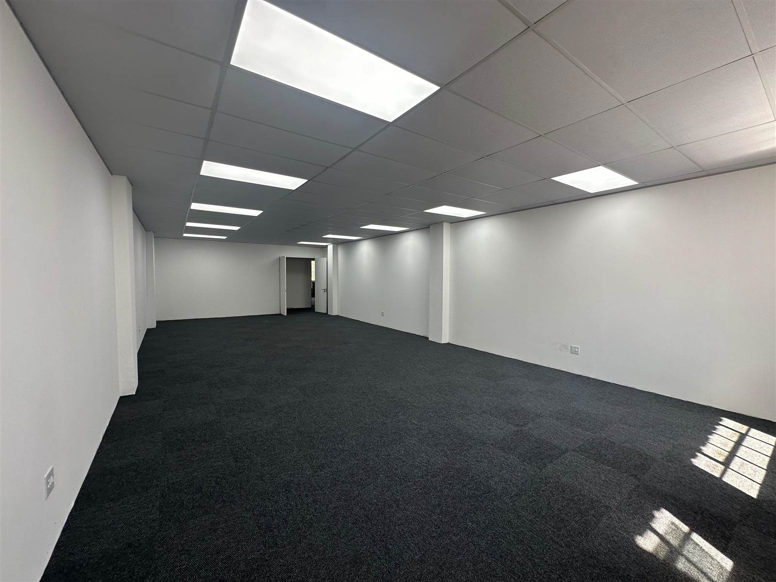 79  m² Commercial space in New Redruth photo number 10