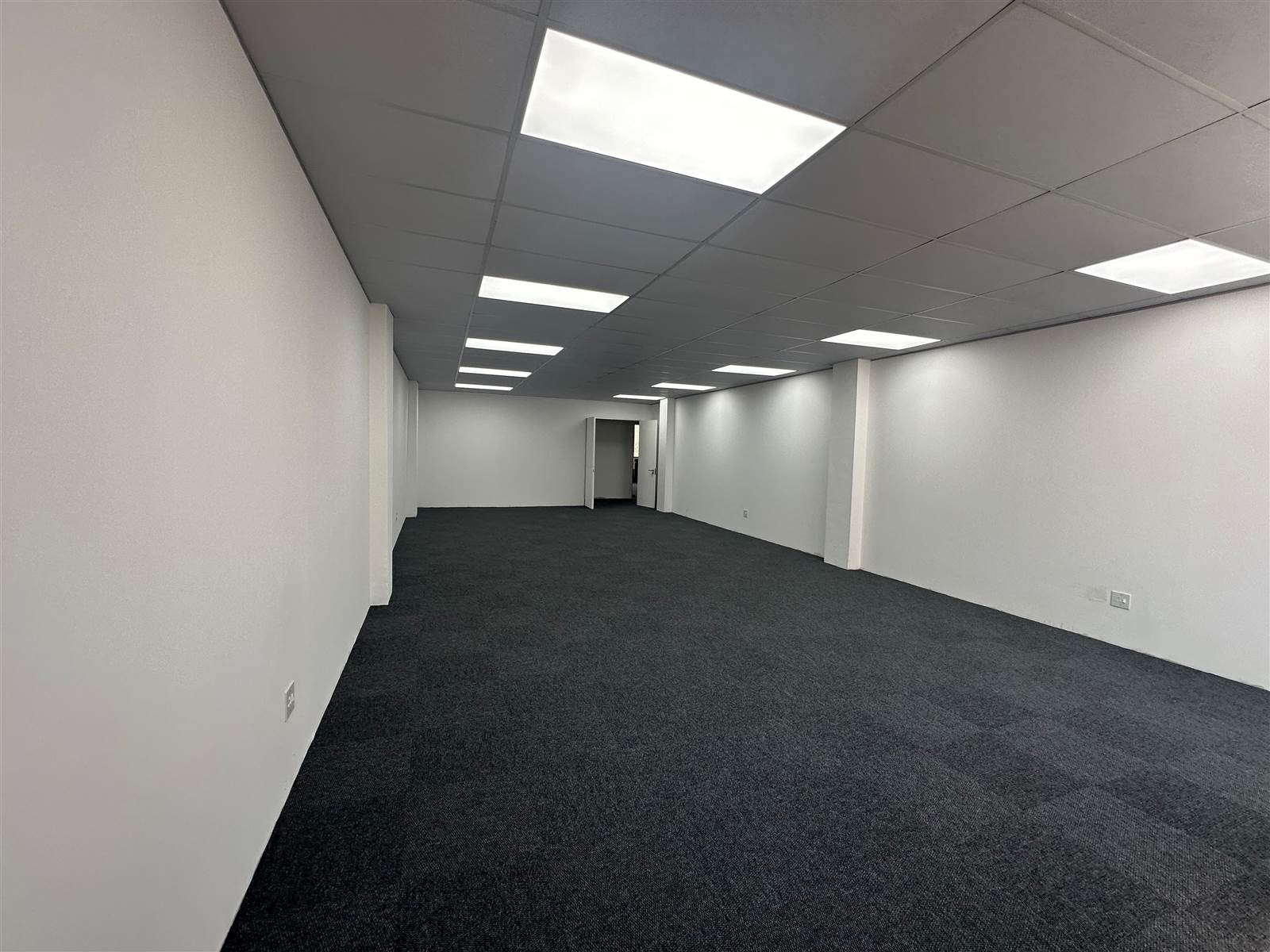 79  m² Commercial space in New Redruth photo number 12