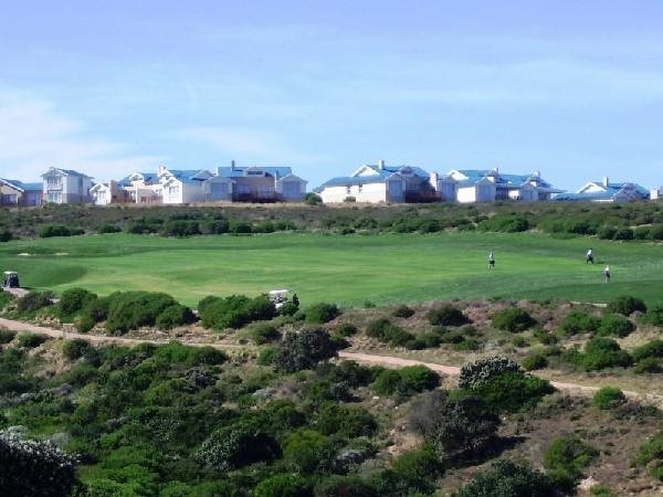 1170 m² Land available in Pinnacle Point Golf Estate