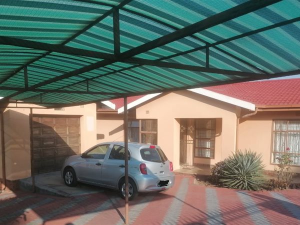 4 Bed House in Tlhabane