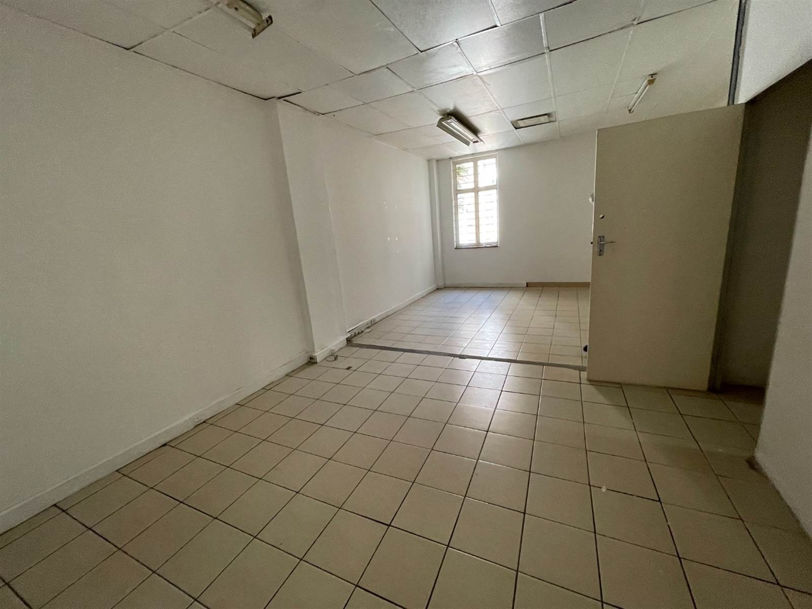 Commercial space in Durban CBD photo number 12