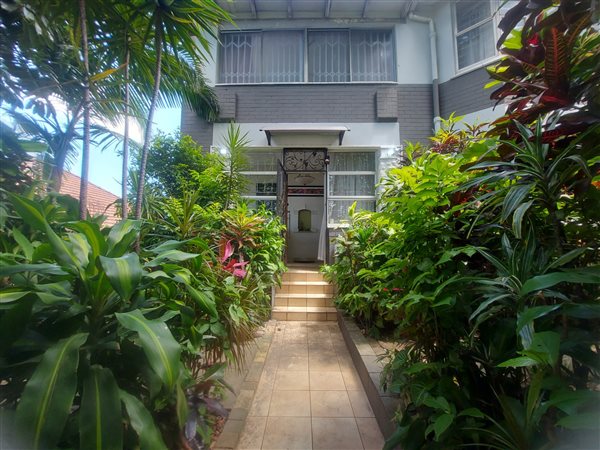 3 Bedroom House 3 Bedroom House
