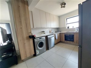 3 Bed Apartment in Irene