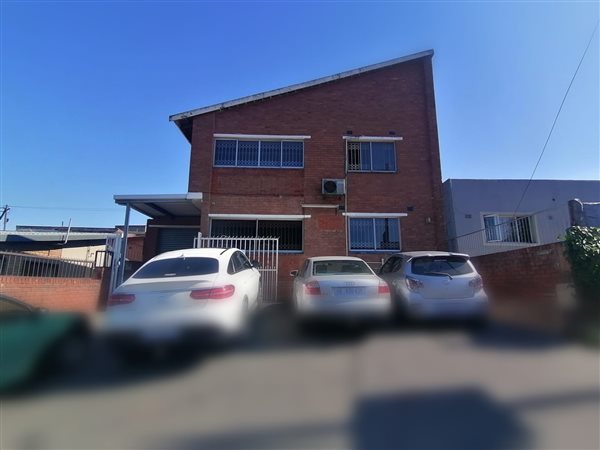 281  m² Commercial space