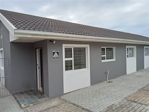 2 Bedroom Townhouse 2 Bedroom Townhouse