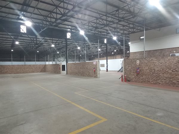 1 513  m² Industrial space