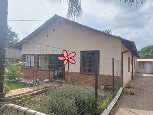3 Bed House in Hermanstad