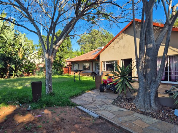 3 Bedroom House 3 Bedroom House