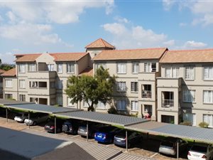 2 Bed Apartment in Edenglen