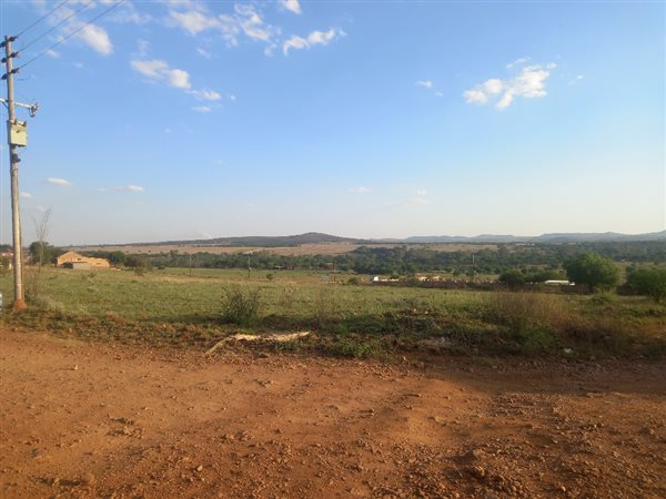 867 m² Land available in Vaaloewer