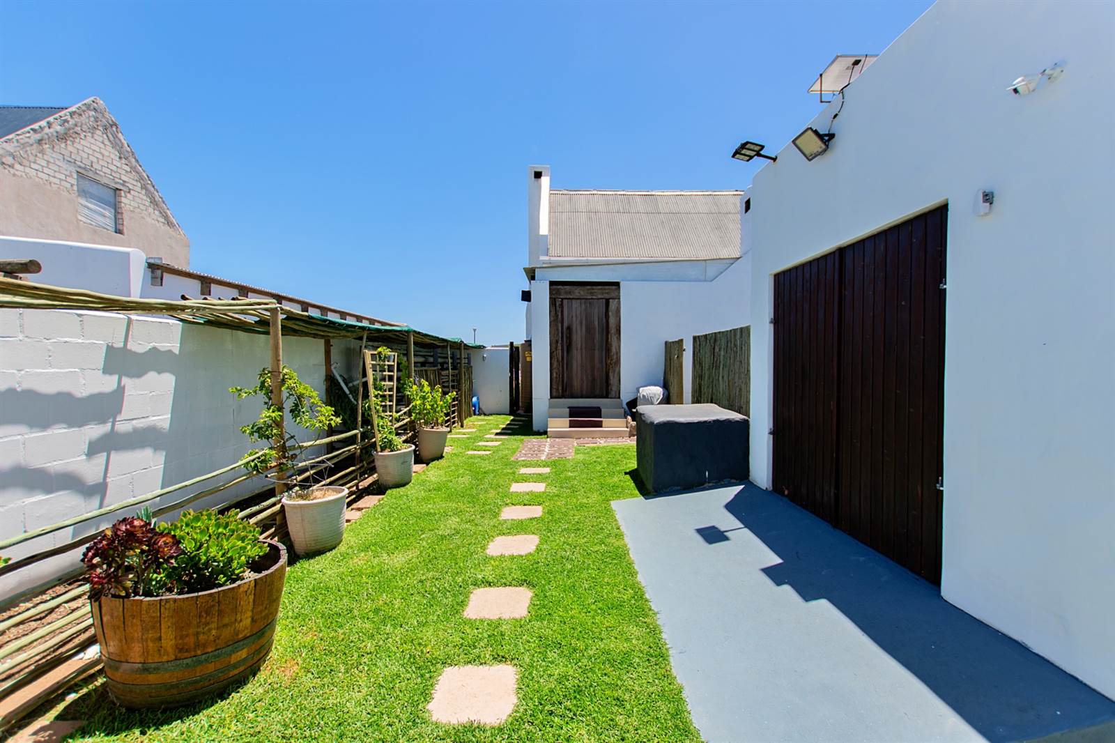 3 Bed House in Jacobsbaai photo number 19