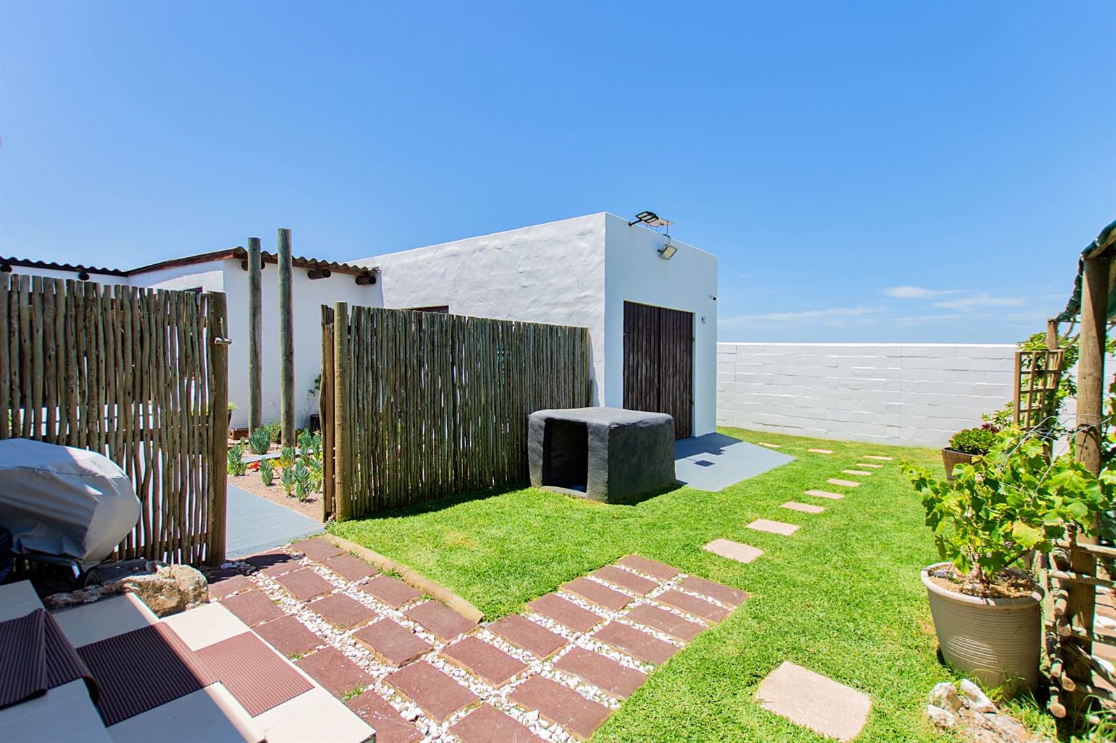3 Bed House in Jacobsbaai photo number 27