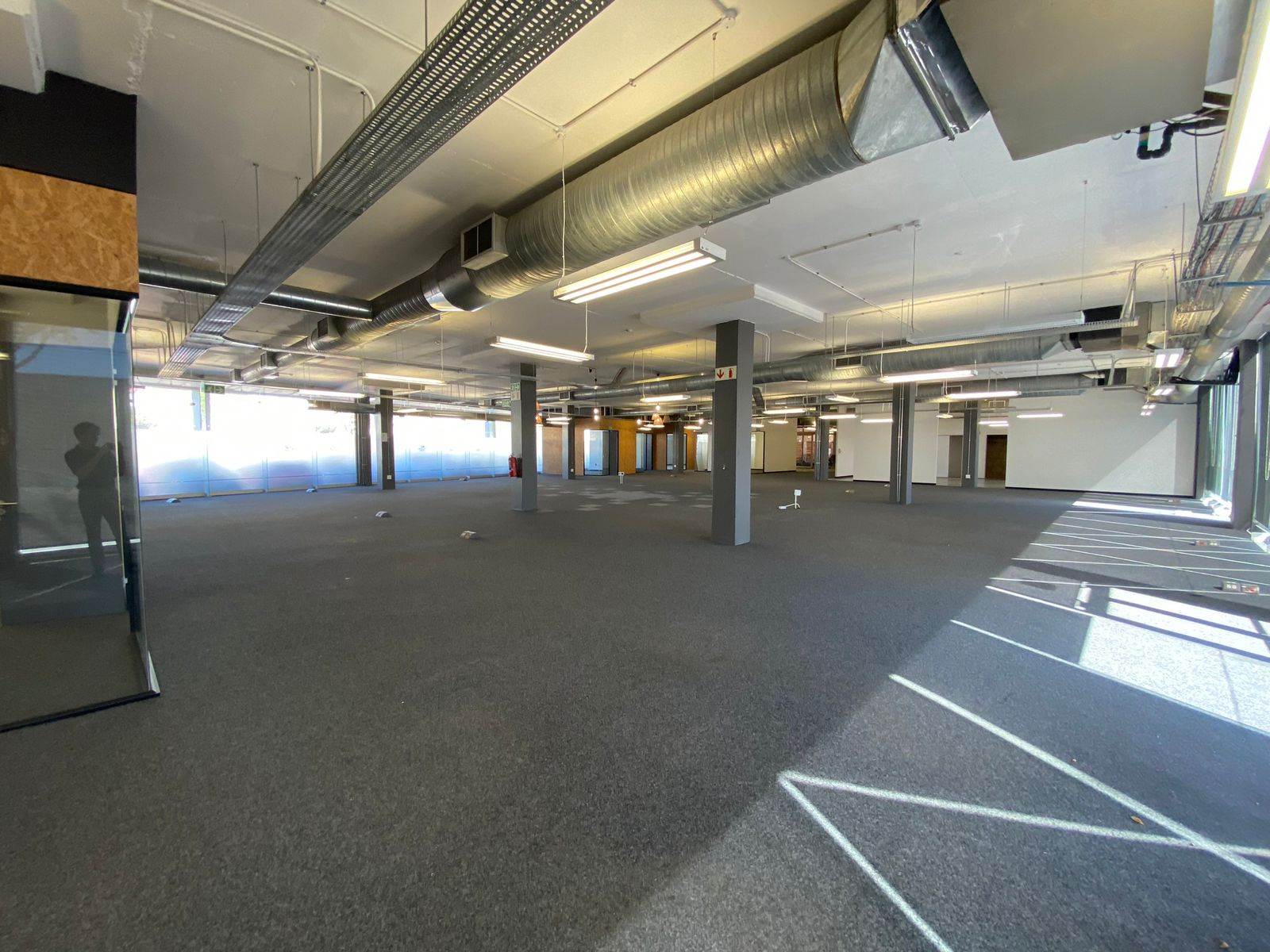 975  m² Commercial space in Paarden Eiland photo number 7