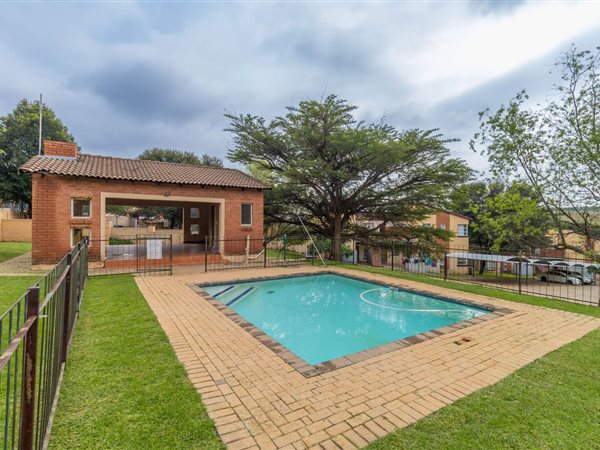 1 Bedroom Townhouse 1 Bedroom Townhouse