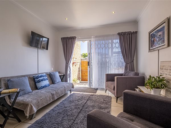1 Bedroom Townhouse 1 Bedroom Townhouse