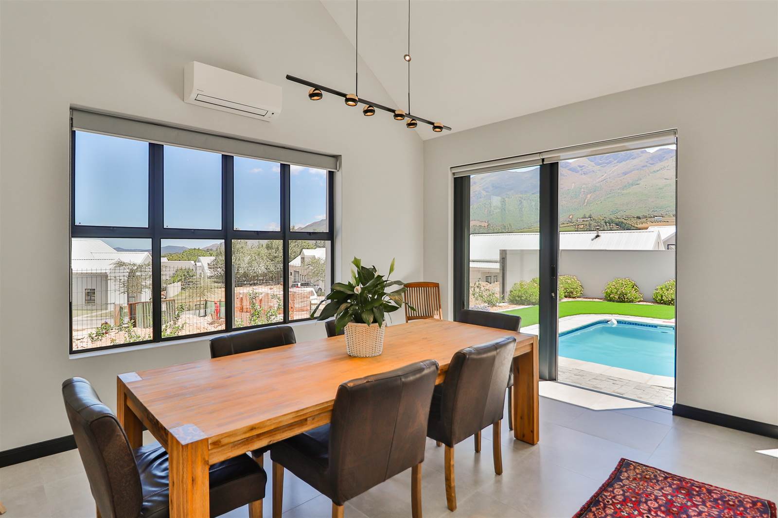 3 Bed House in Franschhoek photo number 5