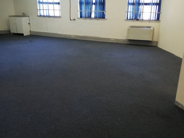 156  m² Industrial space in Epping Industrial 1