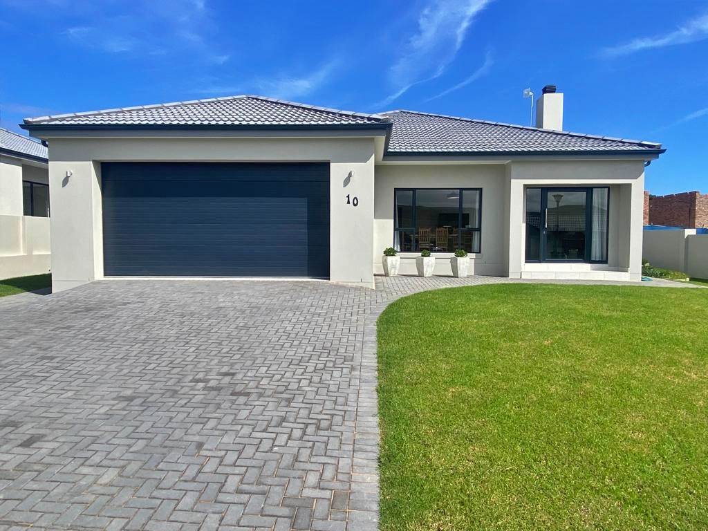 property for sale in reebok mossel bay