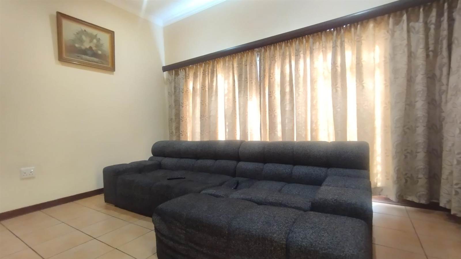 4 Bed House in Northmead photo number 26