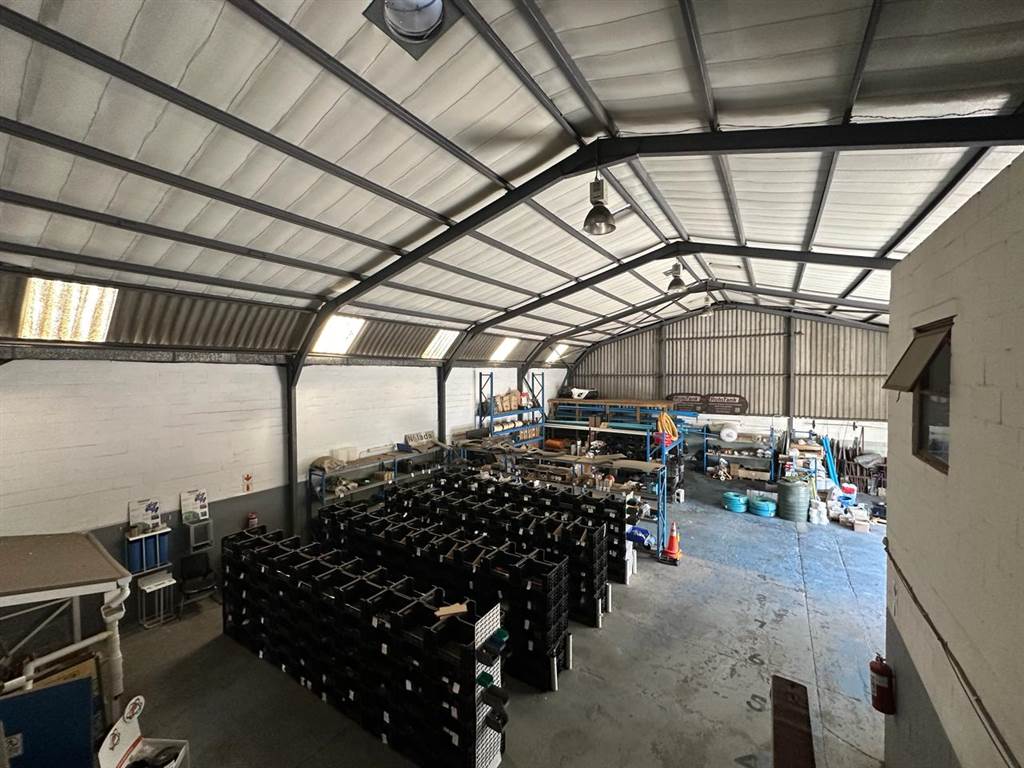 525  m² Industrial space in Bellville Central photo number 11