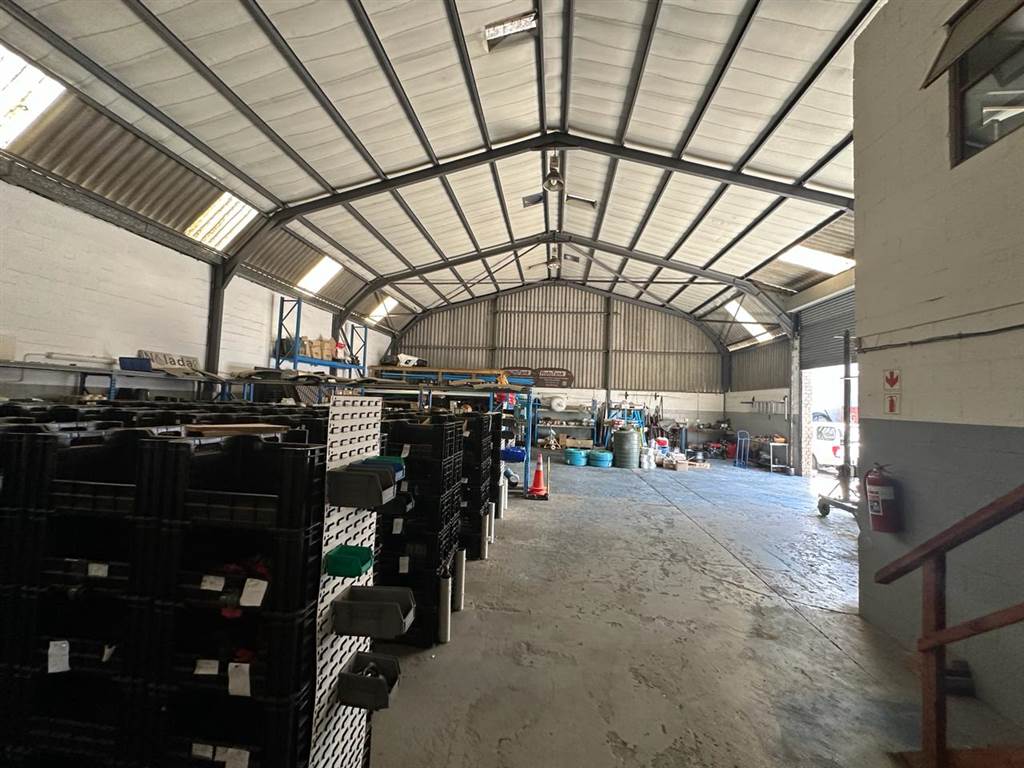 525  m² Industrial space in Bellville Central photo number 8