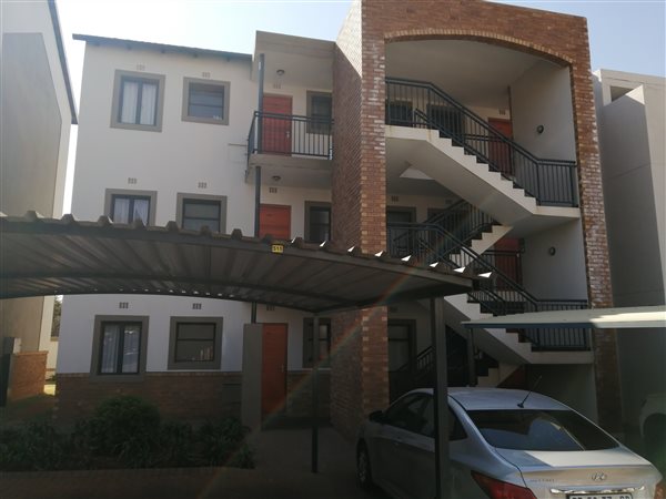 3 Bedroom Apartment 3 Bedroom Apartment