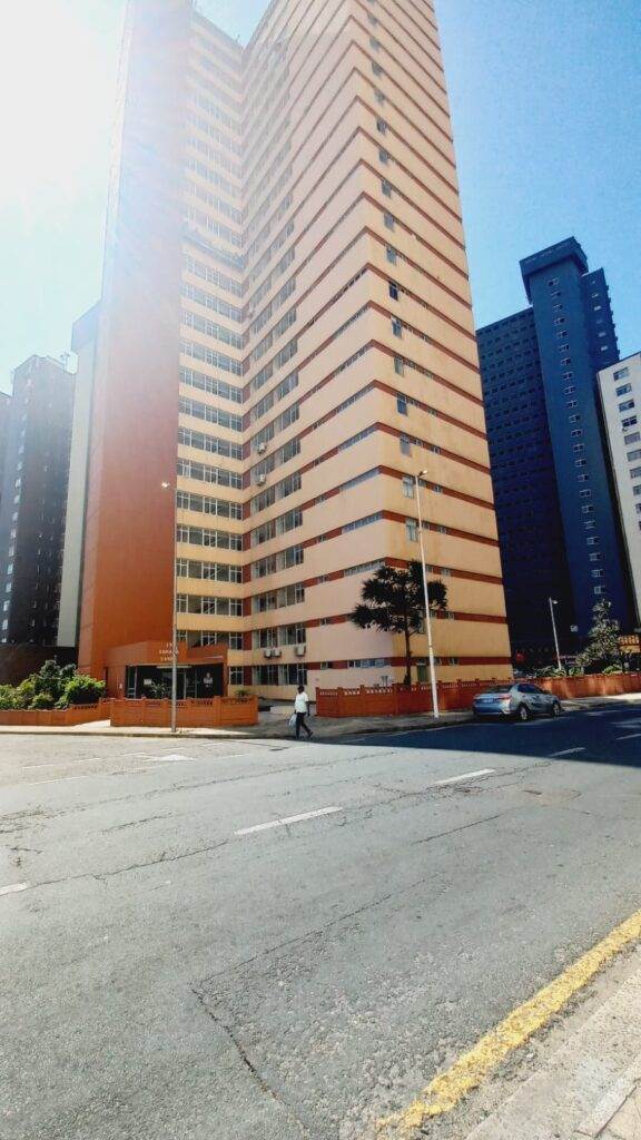 2 Bed Apartment in Durban North photo number 3