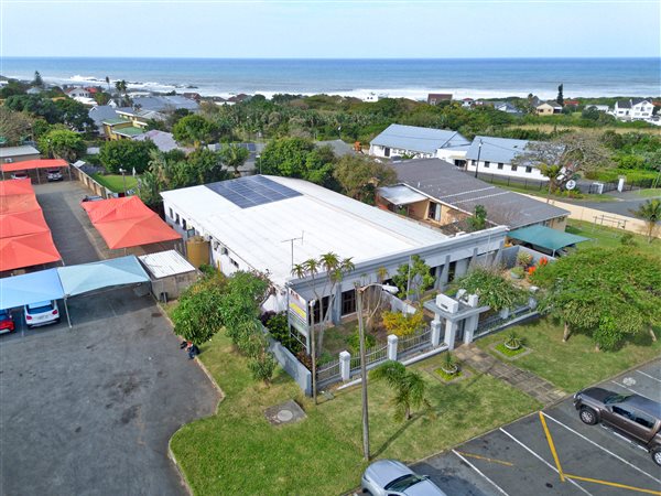 180  m² Commercial space
