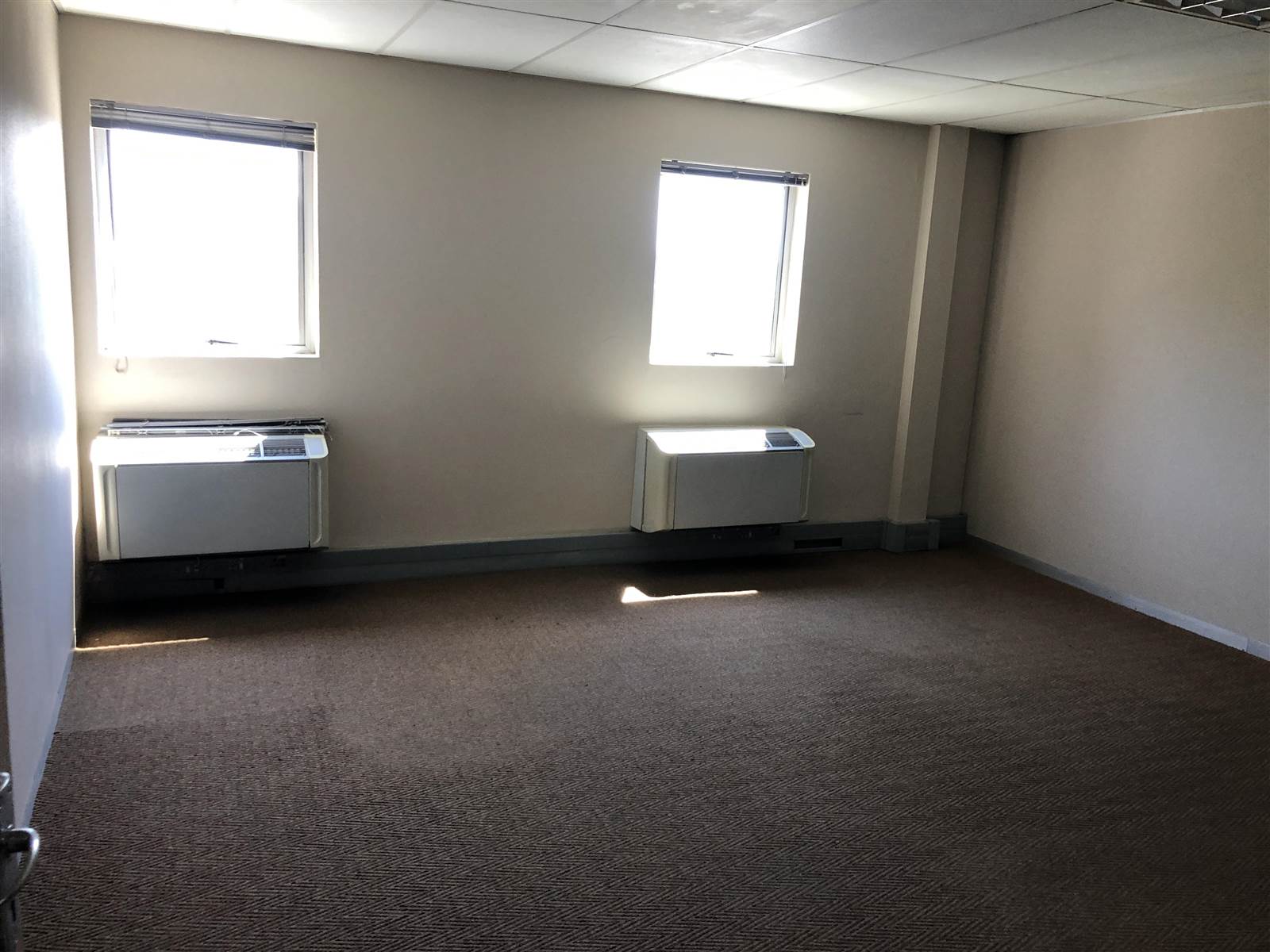 513  m² Commercial space in Kyalami photo number 17