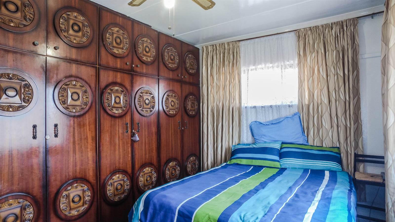 5 Bed House for sale in Merebank T1976638 Private Property