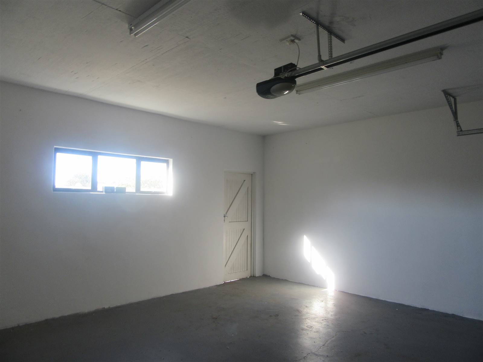 1186  m² Commercial space in Newton Park photo number 17