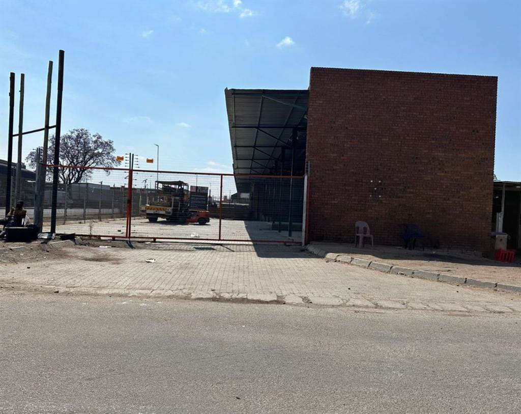 900  m² Commercial space in Polokwane Central photo number 5